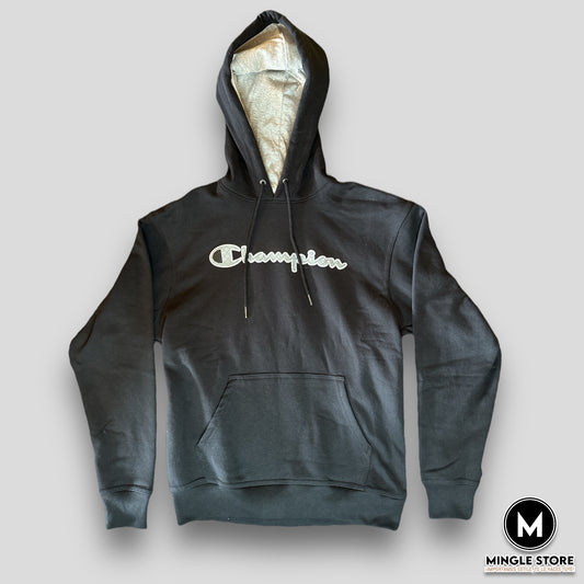 SUDADERA NEGRA CON LOGO "CHAMPION"