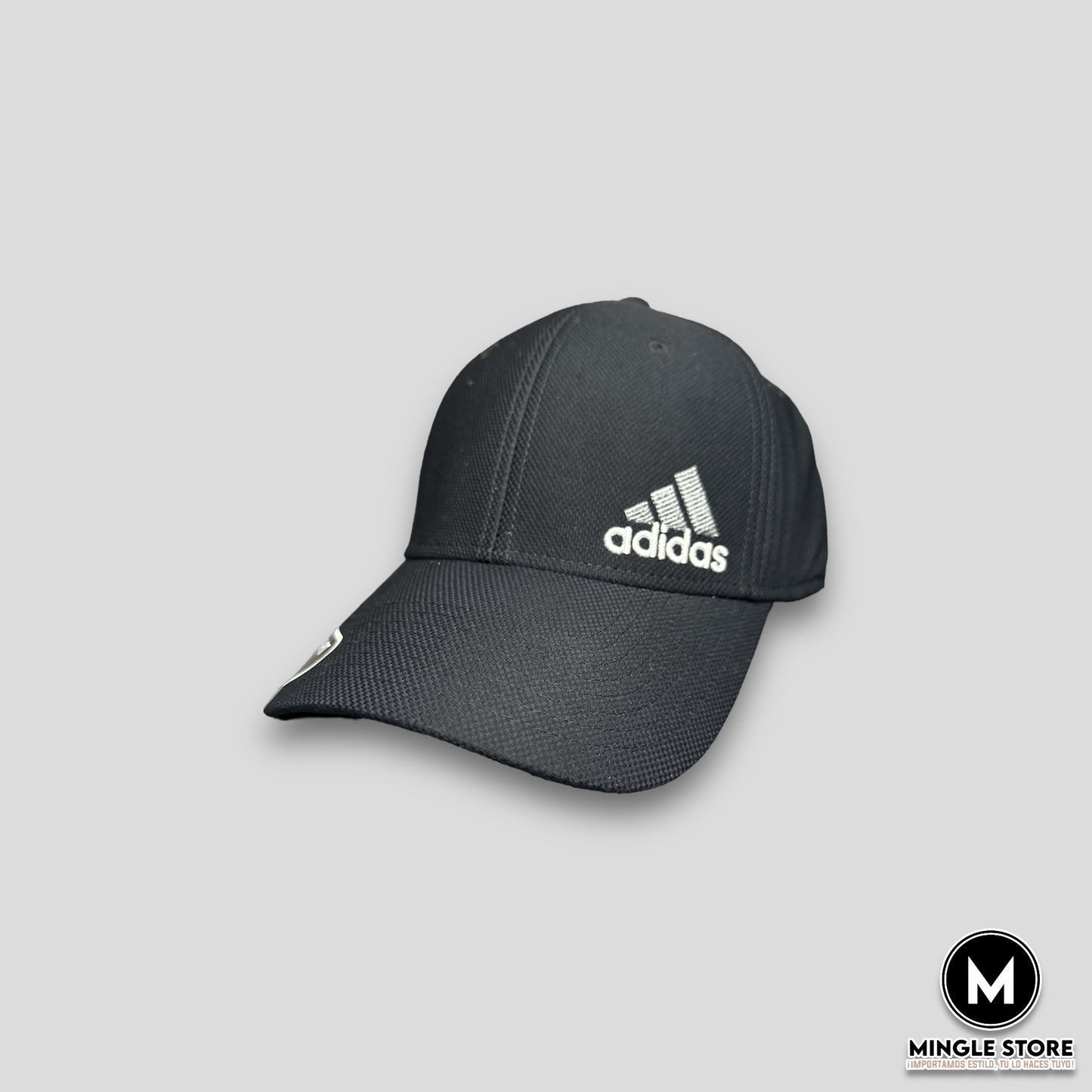 Adidas Gorra Negra con Logo